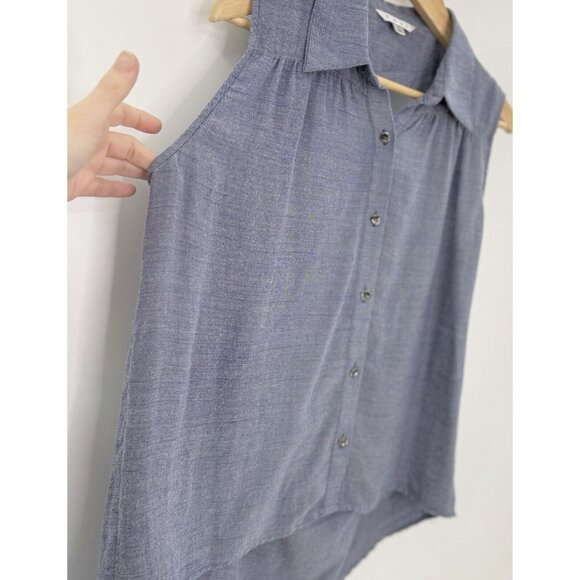 CAbi Drape Keyhole Back Chambray Shirt Sleeveless Top Hi Low Blouse M See Photo - Picture 10 of 13